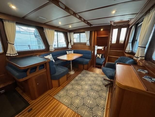 2005 Sabre 47 