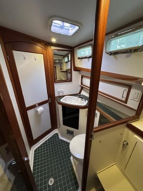 2005 Sabre 47 