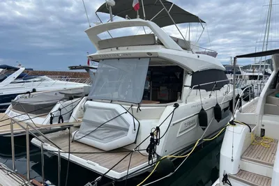 2019 Prestige 460