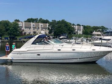 2001 44' Cruisers Yachts-4270 Express Grasonville, MD, US