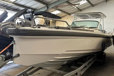 2018 Axopar 28 T Top