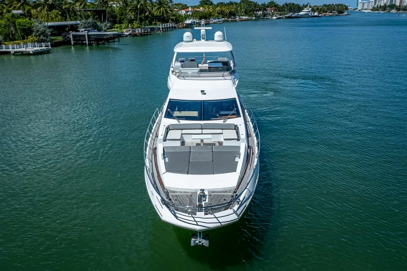 Staysea Yacht Photos Pics 