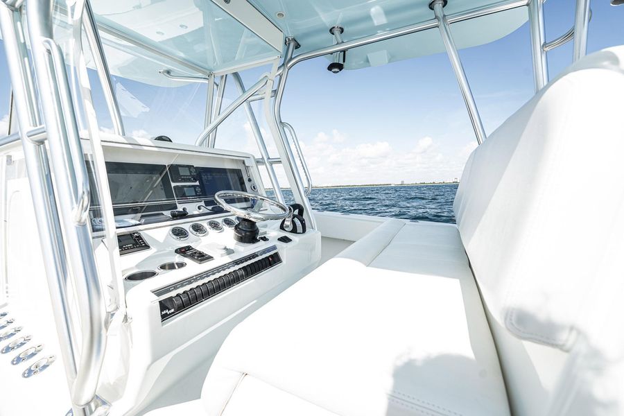 2017 SeaVee 390B REPOWERED