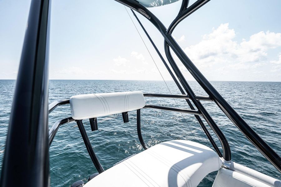 2017 SeaVee 390B REPOWERED