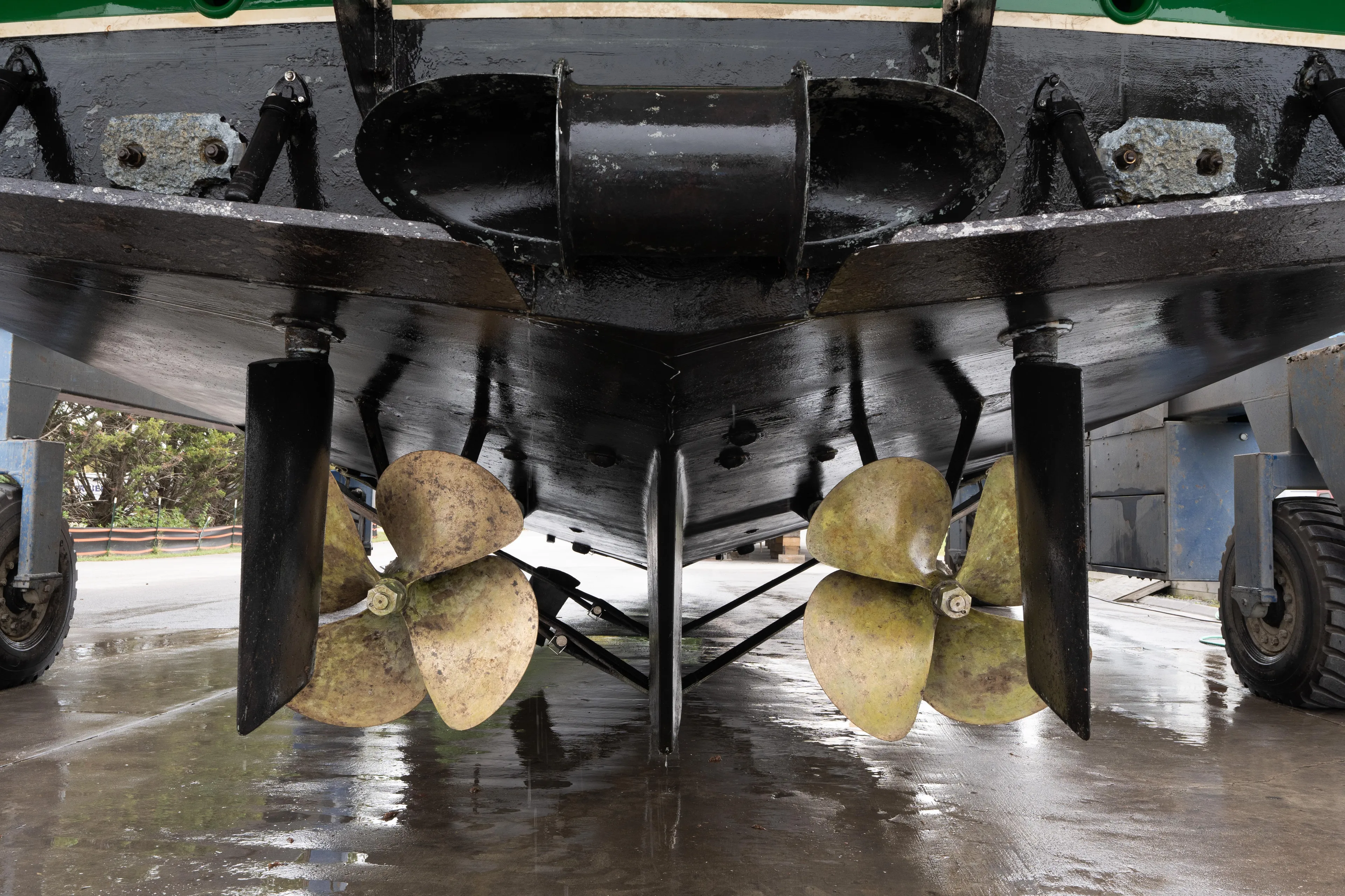 Fiddlesticks Yacht Photos Pics Underwater view of 2007 Fleming 55 yacht propellers and rudders in dry dock.