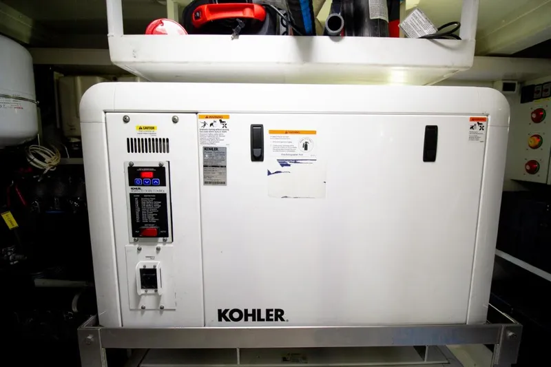 Independiente Yacht Photos Pics 