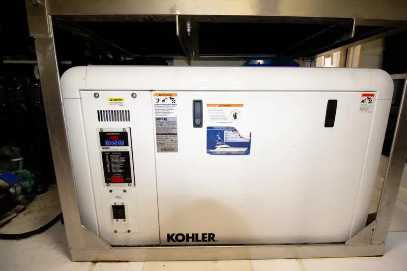 Independiente Yacht Photos Pics 