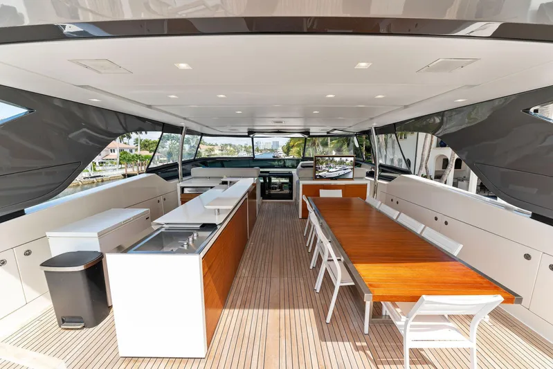 Notorious Yacht Photos Pics 