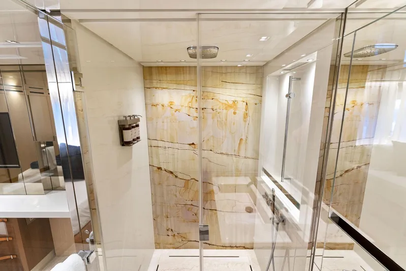 Notorious Yacht Photos Pics 