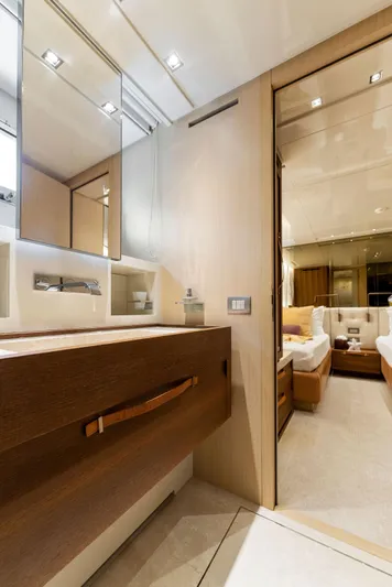 Notorious Yacht Photos Pics 