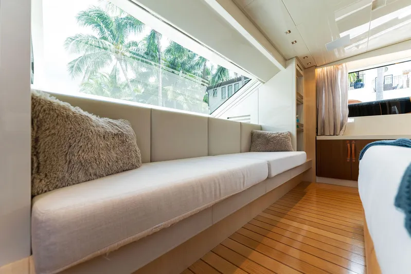 Notorious Yacht Photos Pics 