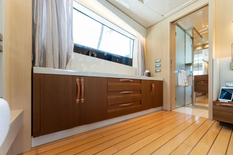 Notorious Yacht Photos Pics 