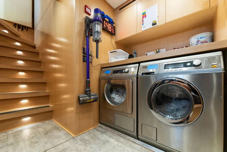 Notorious Yacht Photos Pics 