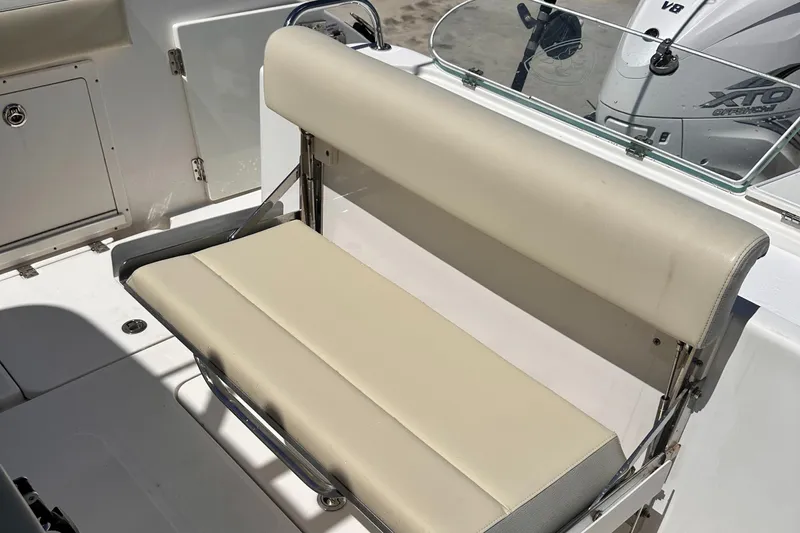 Century 3200 Yacht Photos Pics 