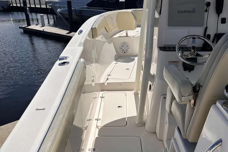 Century 3200 Yacht Photos Pics 