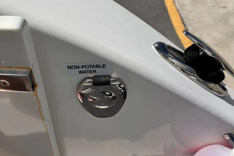 Century 3200 Yacht Photos Pics 