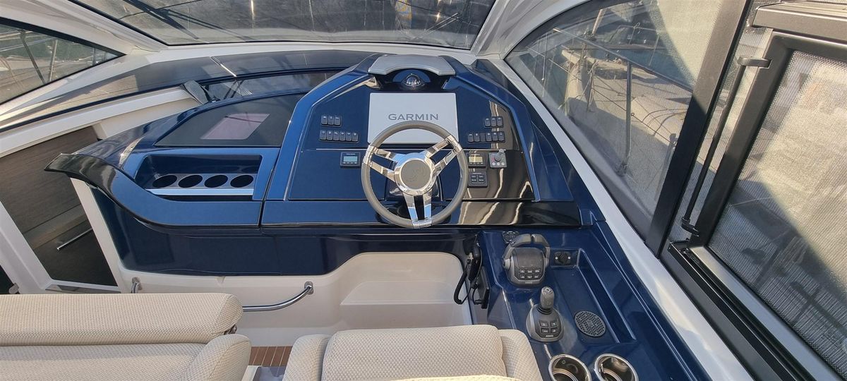 2021 Beneteau 44 