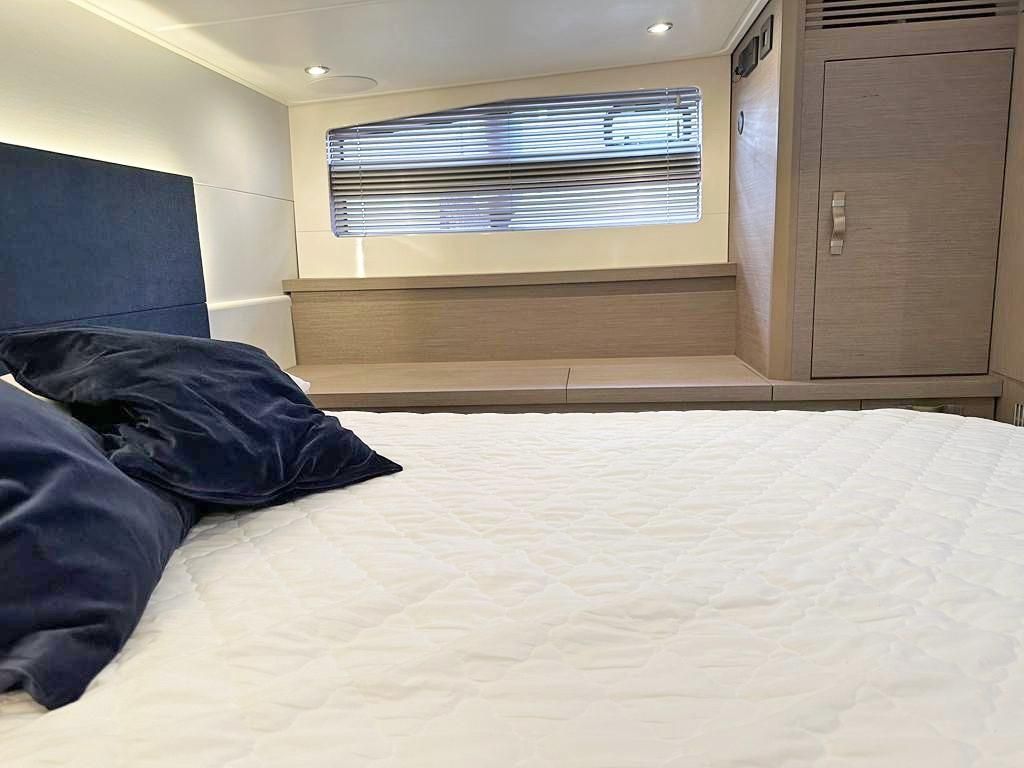 2021 Beneteau 44 