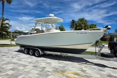 Cobia 296 Center Console