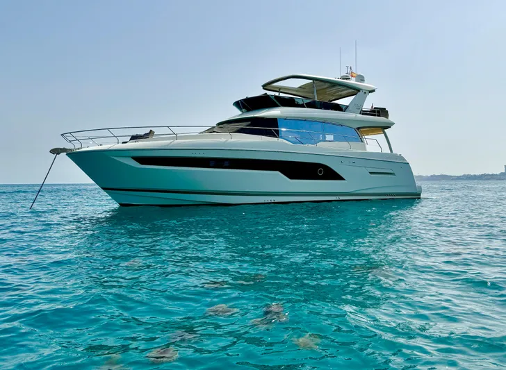  Yacht Photos Pics Prestige 630
