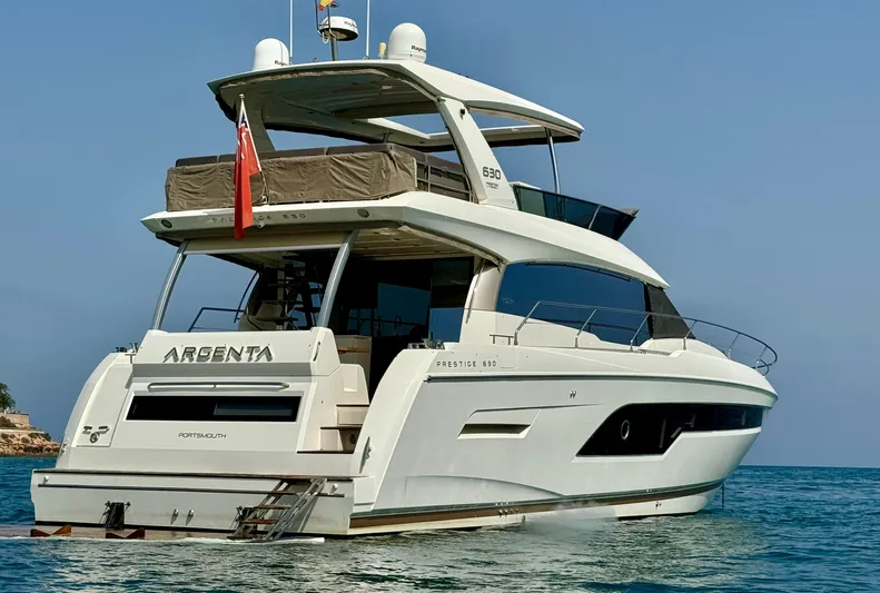  Yacht Photos Pics Prestige 630