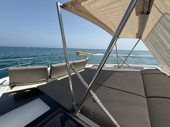  Yacht Photos Pics Prestige 630