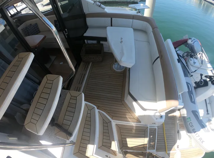 Time Out Yacht Photos Pics 