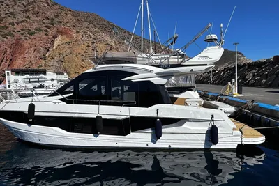 2021 Galeon 400 Fly
