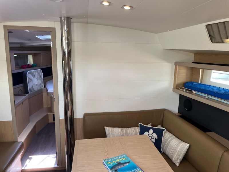 2018 Beneteau Oceanis 45