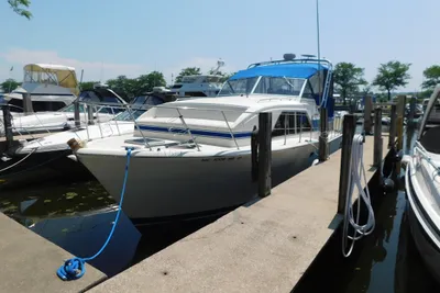 Chris-Craft 350 Catalina