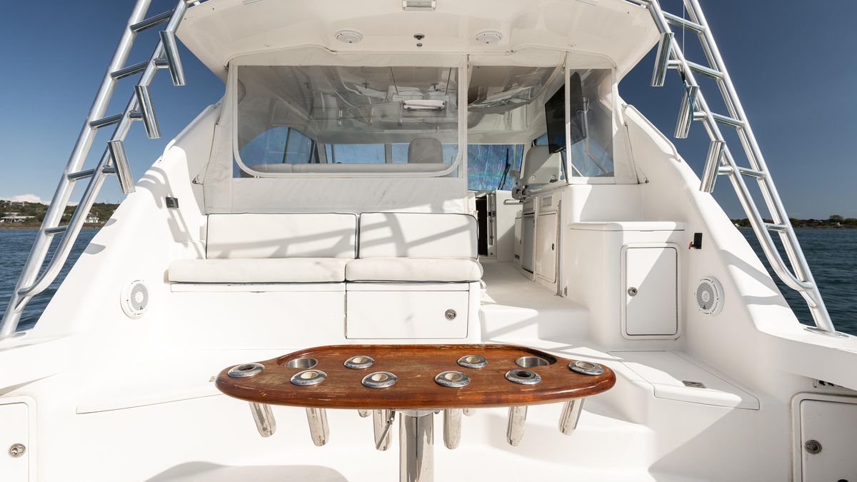 2012 Cabo 44 