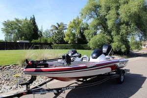 2014 Nitro Z6