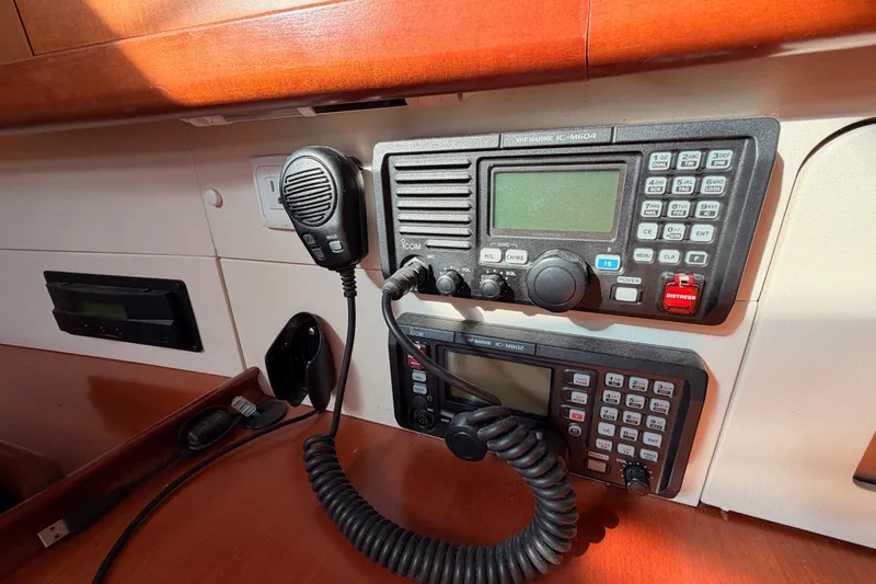 Set Free Yacht Photos Pics VHF marine radios on 2007 Beneteau 49 yacht, featuring Icom IC-M604 and IC-M802 models.