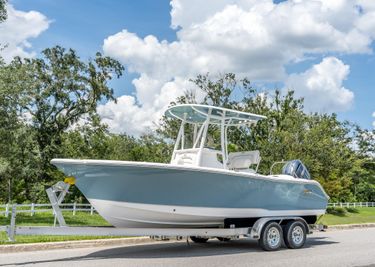Sea Hunt Ultra 229