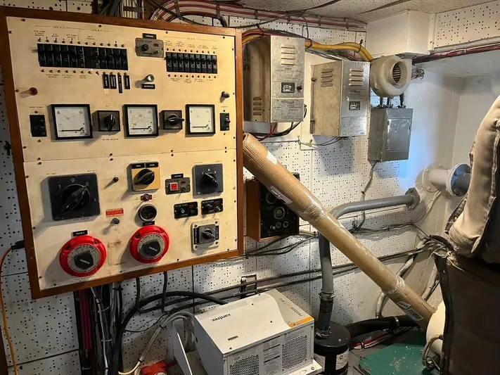 Shangri-la Yacht Photos Pics Electrical control panel in a 1978 Cheoy Lee Ocean Access Deeded Slips yacht.