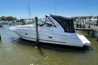 Cruisers Yachts 340 Express