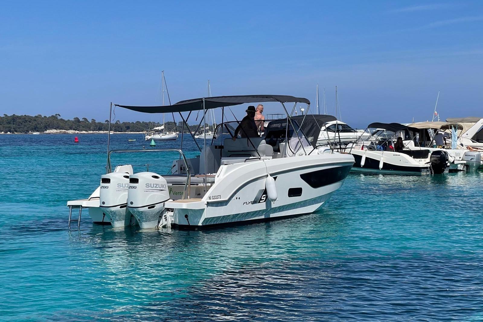 2021 Beneteau Flyer 9 SUNdeck