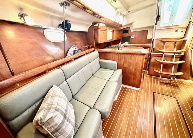 2003 Catalina 350