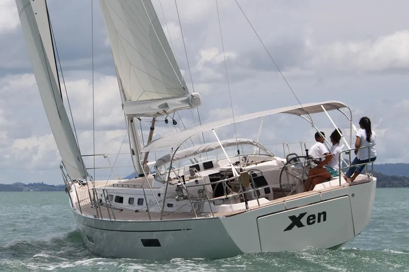 Muchacha De Abril Yacht Photos Pics Manufacturer Provided Image