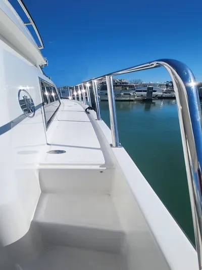 Seahaven Yacht Photos Pics 