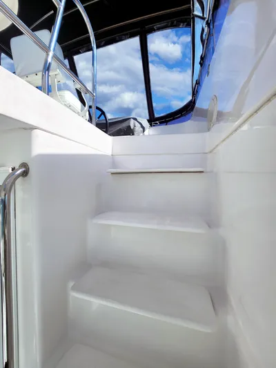 Seahaven Yacht Photos Pics 