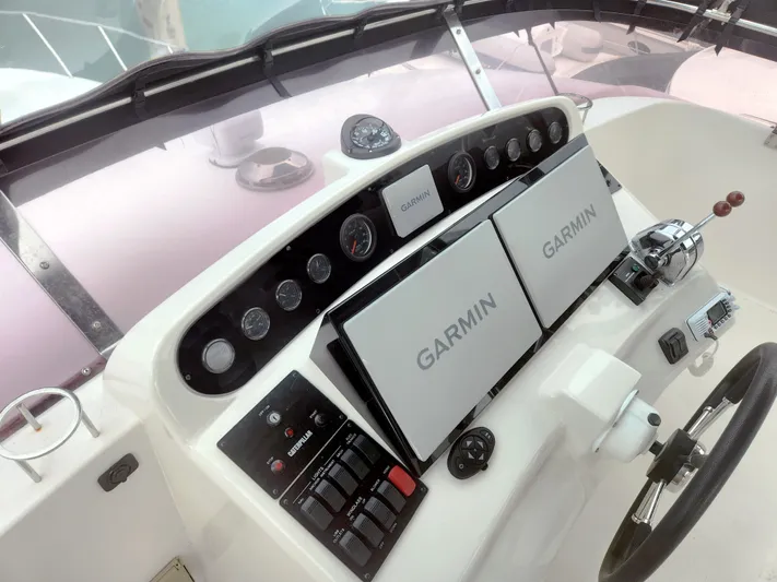 Seahaven Yacht Photos Pics 