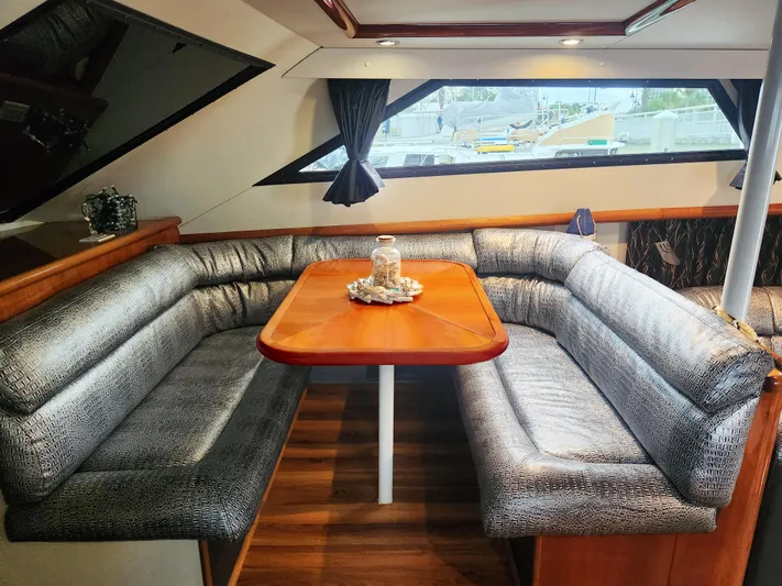 Seahaven Yacht Photos Pics 