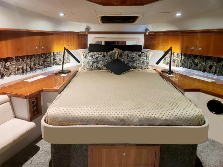 Seahaven Yacht Photos Pics 