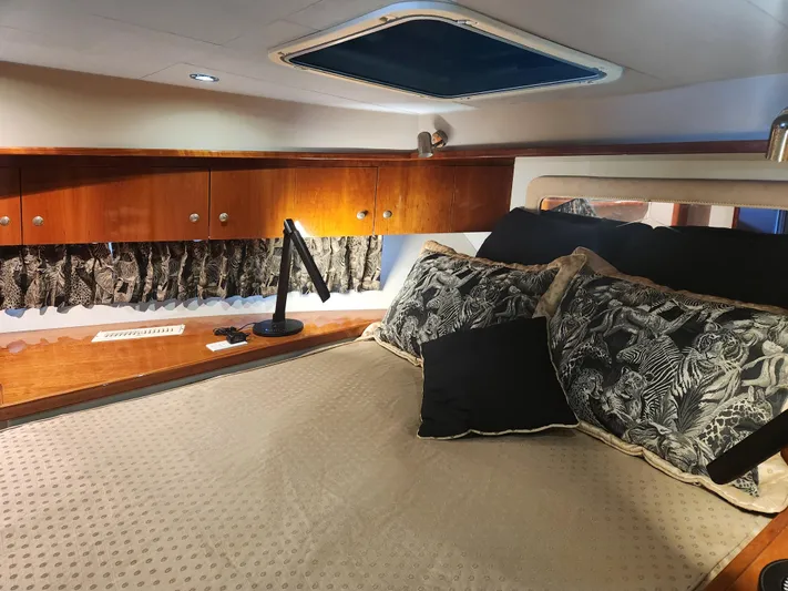Seahaven Yacht Photos Pics 