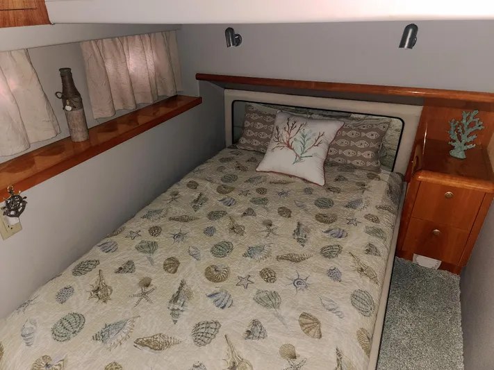 Seahaven Yacht Photos Pics 