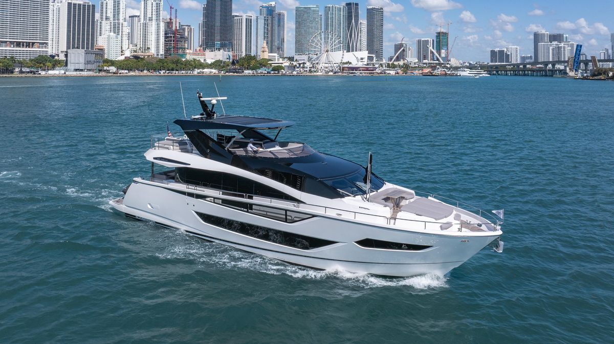2025 Sunseeker 88 