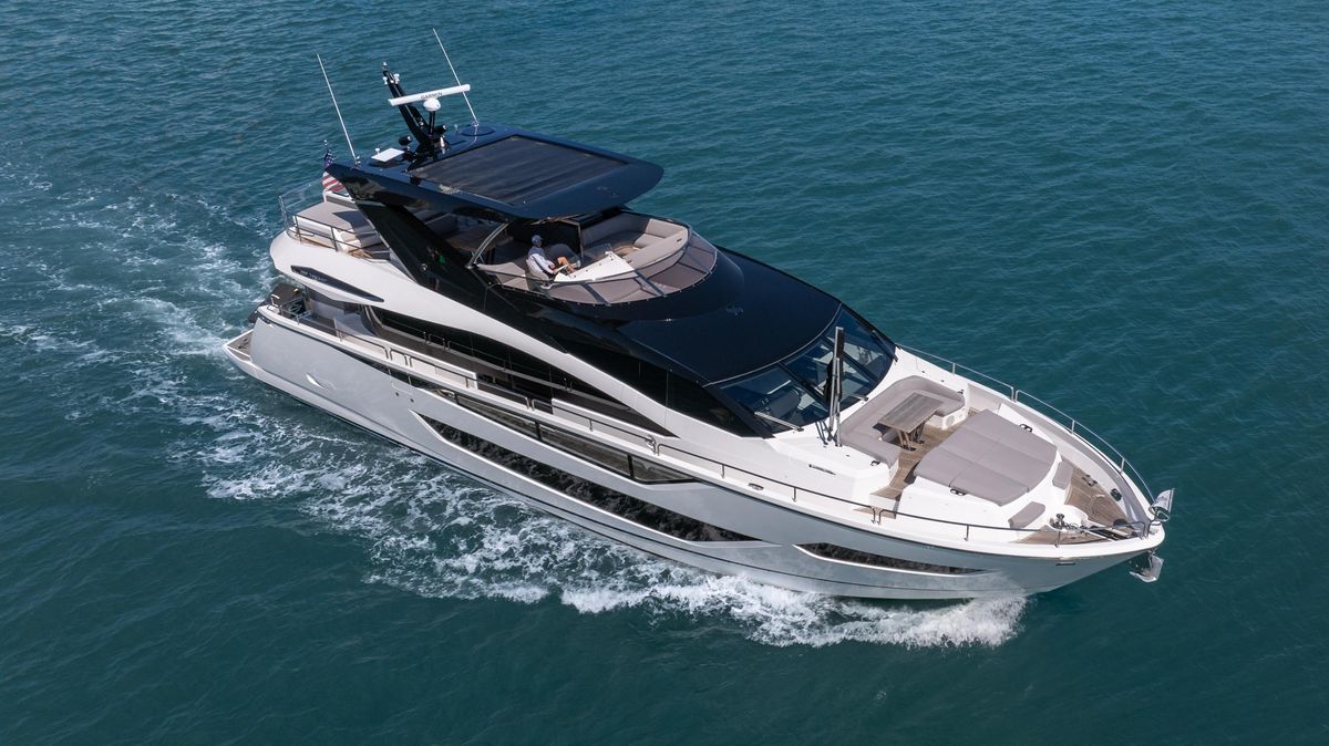 2025 Sunseeker 88 