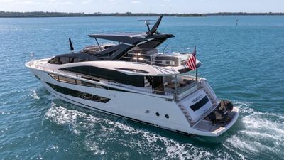 Yacht