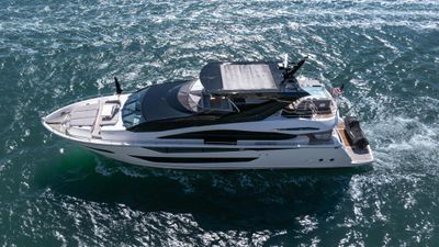Yacht